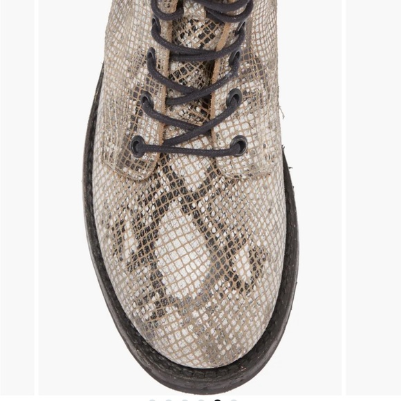 Frye snakeskin boots - Picture 5 of 10